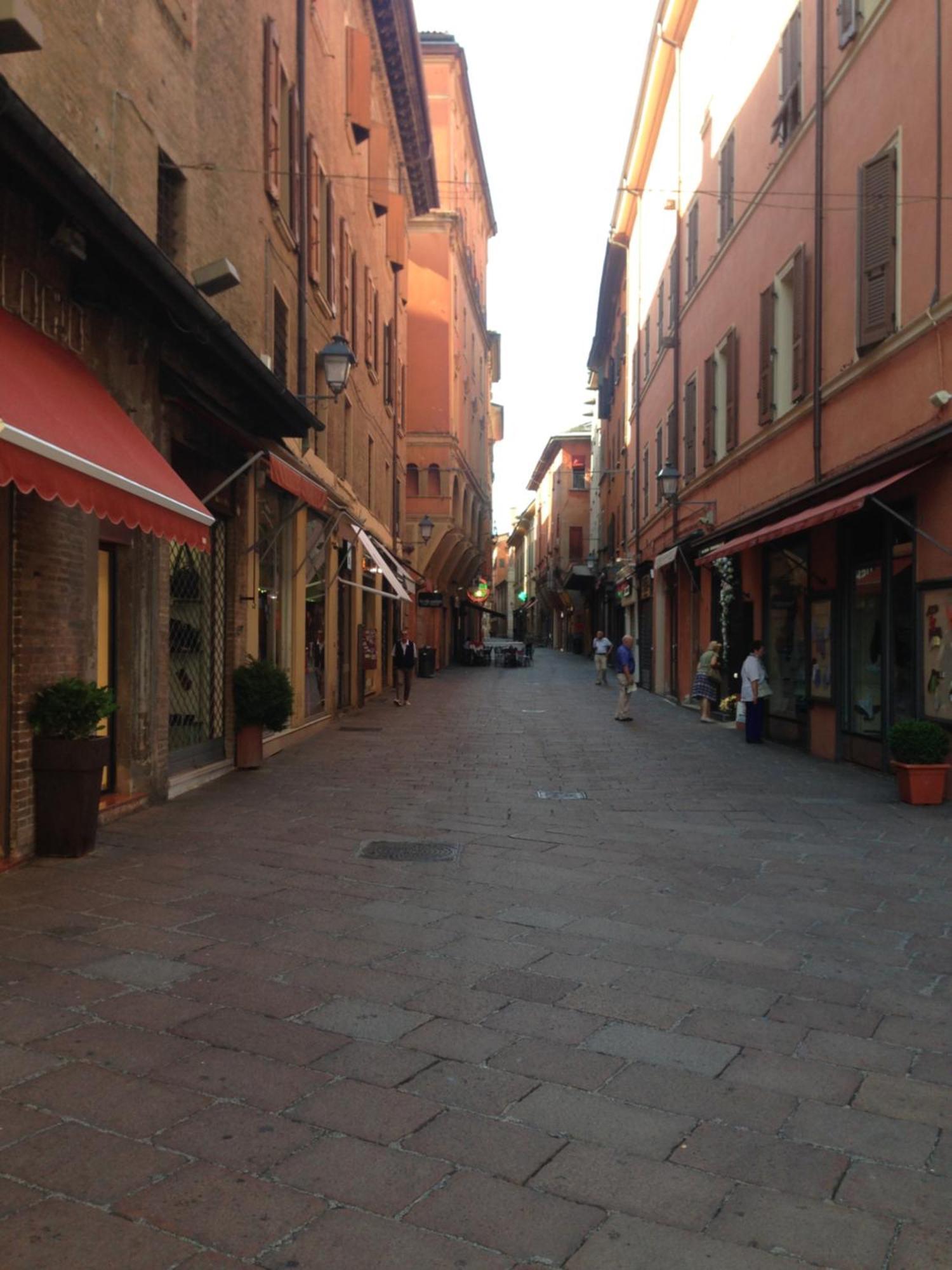 דירות בולוניה Piccolo Monolocale A Due Passi Da Piazza Maggiore מראה חיצוני תמונה