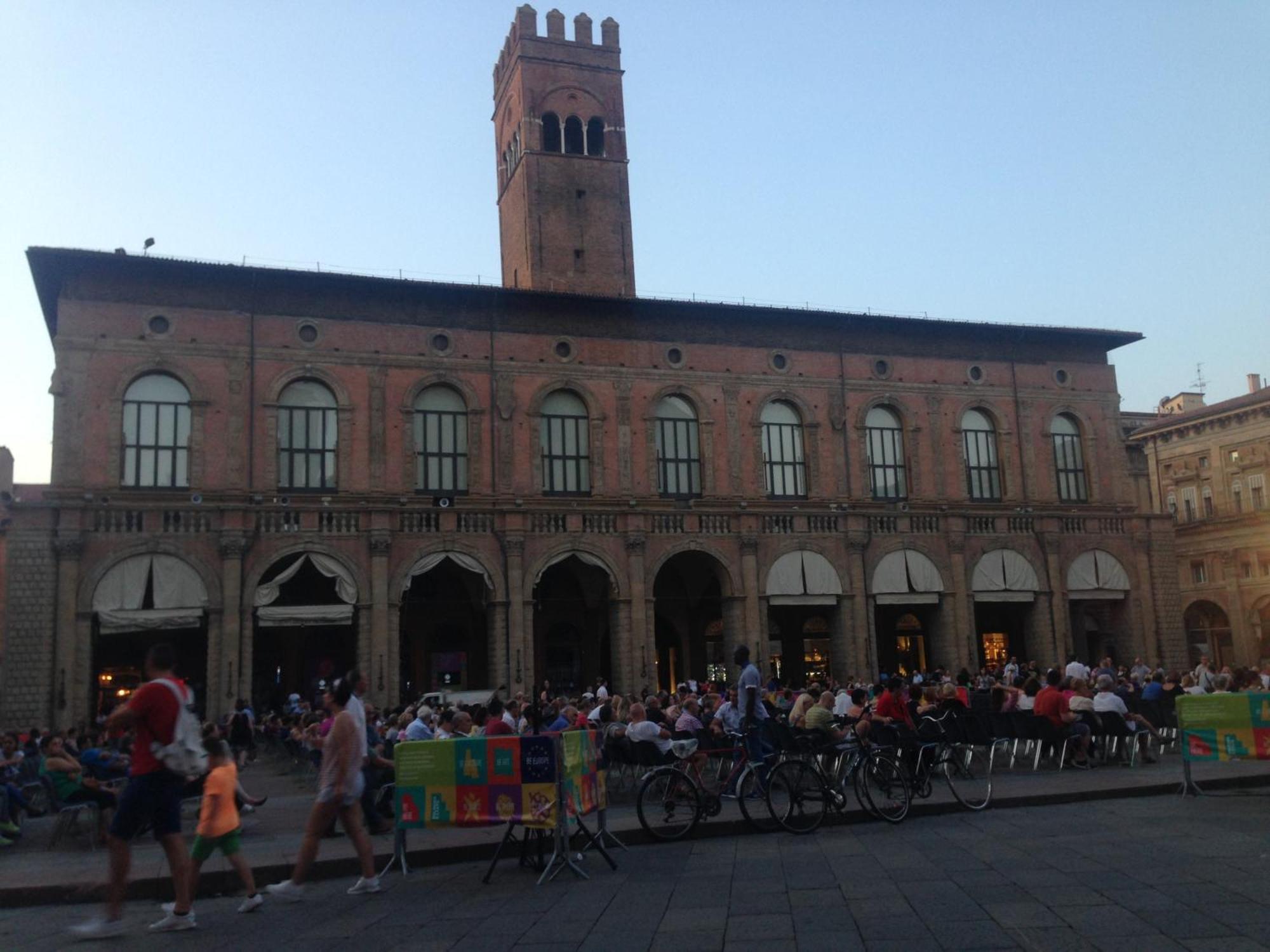 דירות בולוניה Piccolo Monolocale A Due Passi Da Piazza Maggiore מראה חיצוני תמונה